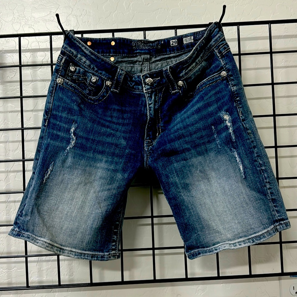 MISS ME BLUE JEAN SHORTS